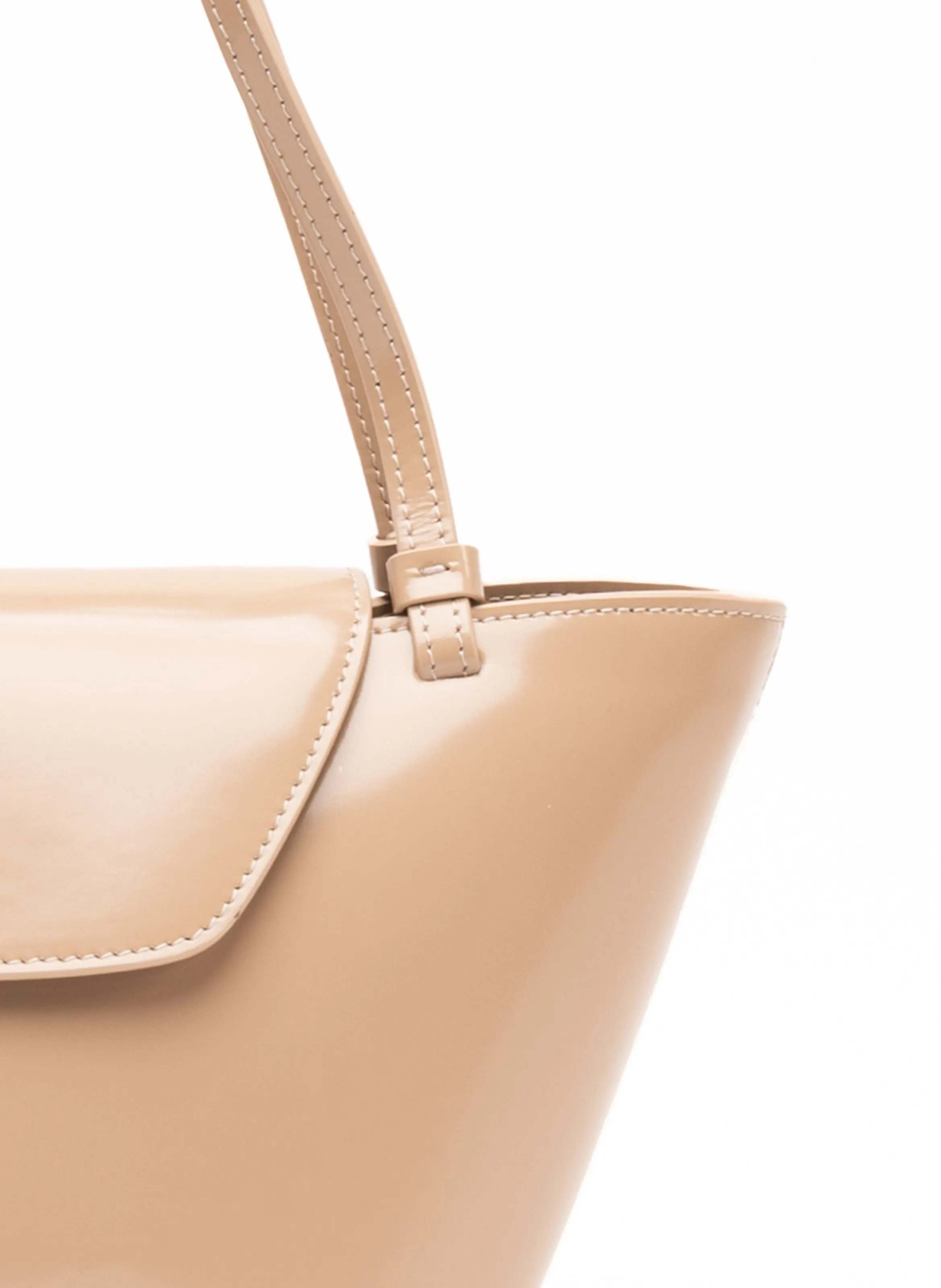 Courrier Tote Patent Leather Beige sold by Elleme product image thumbnail 3