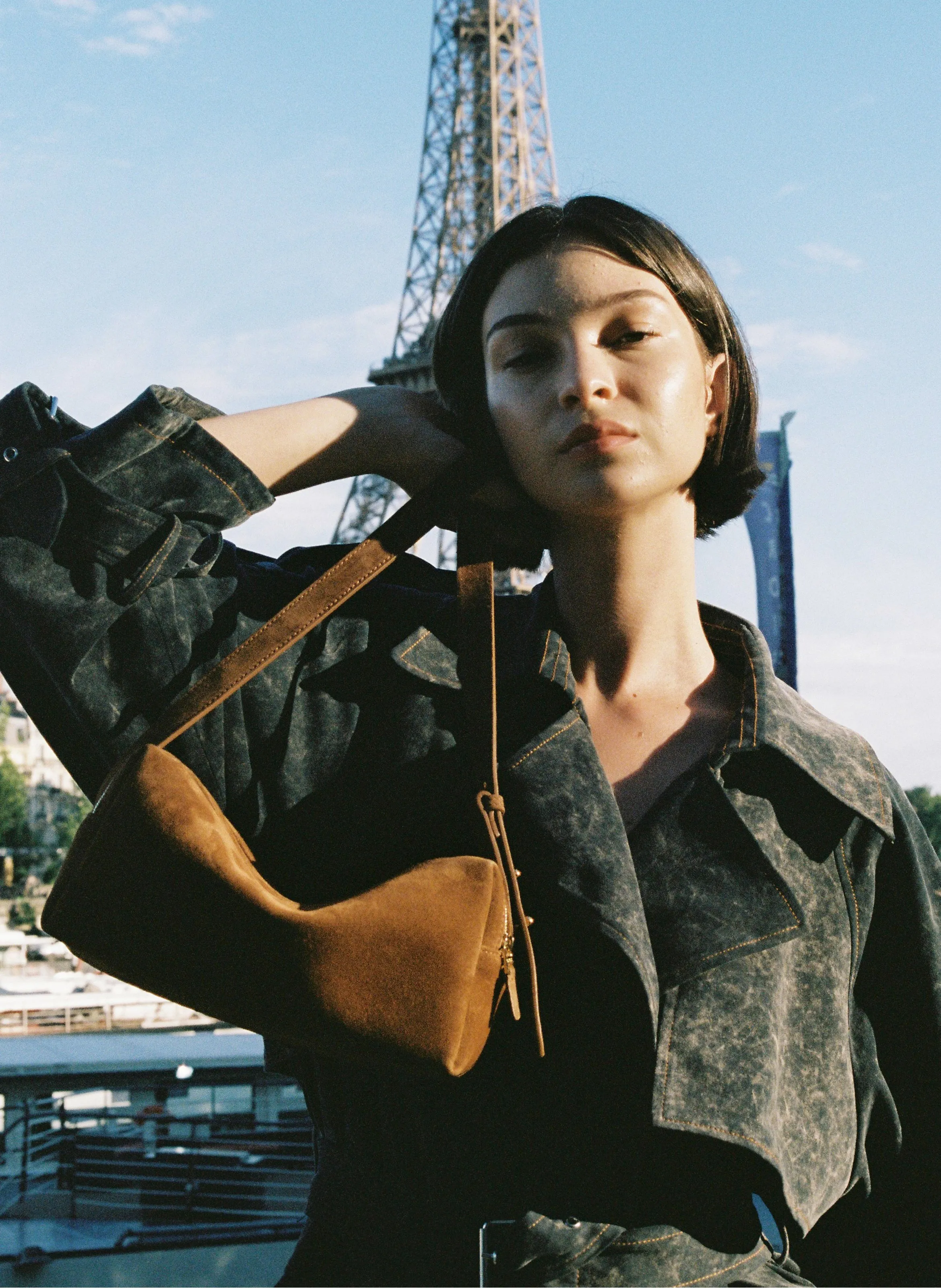 Trousse Suede Cognac sold by Elleme product image thumbnail 2