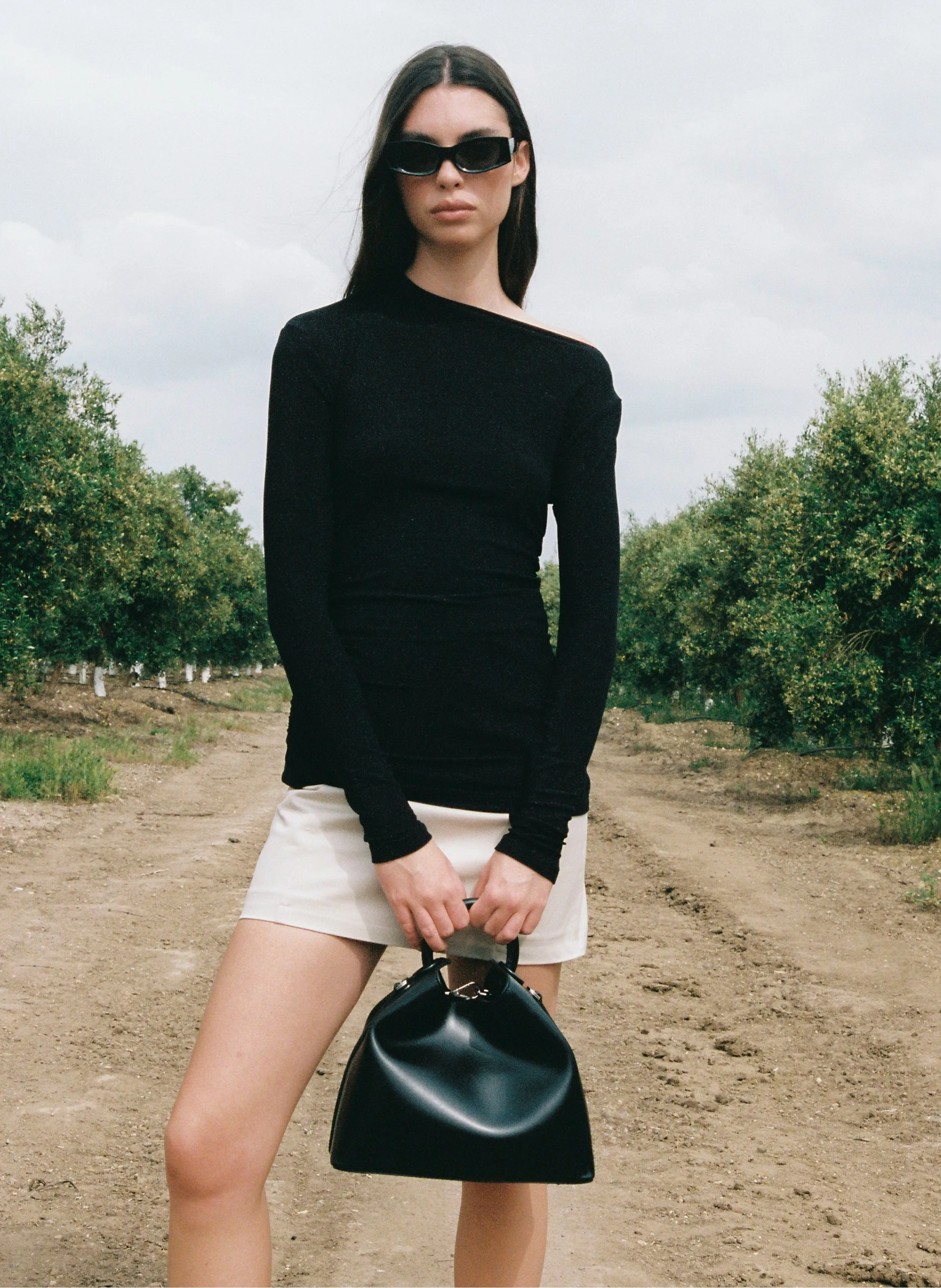 Raisin Semi Patent Leather Black sold by Elleme product image thumbnail 2