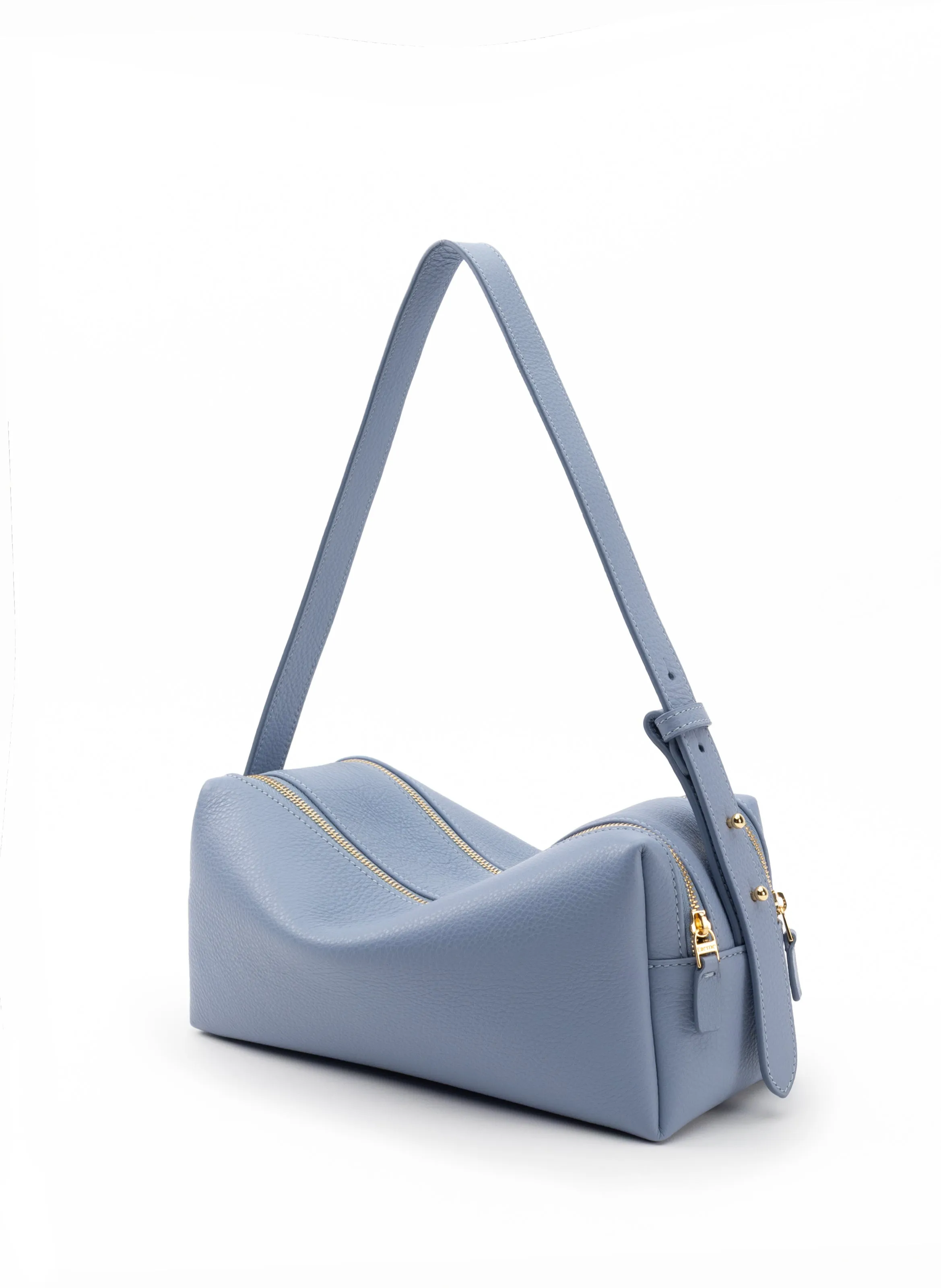 Trousse Pebbled Leather Cloud Blue sold by Elleme product image thumbnail 2