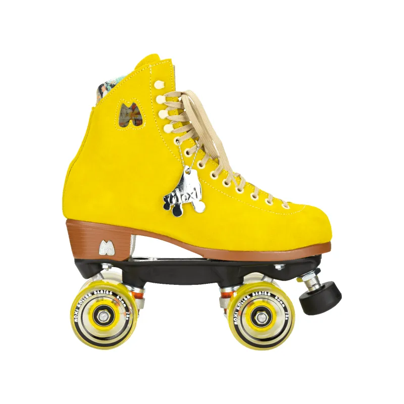 Lolly Outdoor Complete - Pineapple sold by Moxi Skates