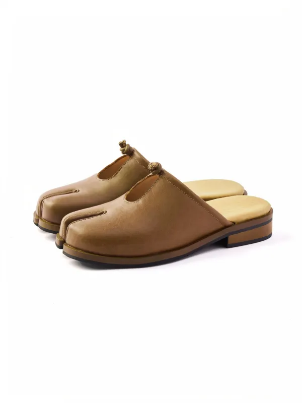 6CRAYON Brown Cow Leather Mule Slides with Tabi Split Toe Cutout & Knot Embellishment made by 6cRAyon