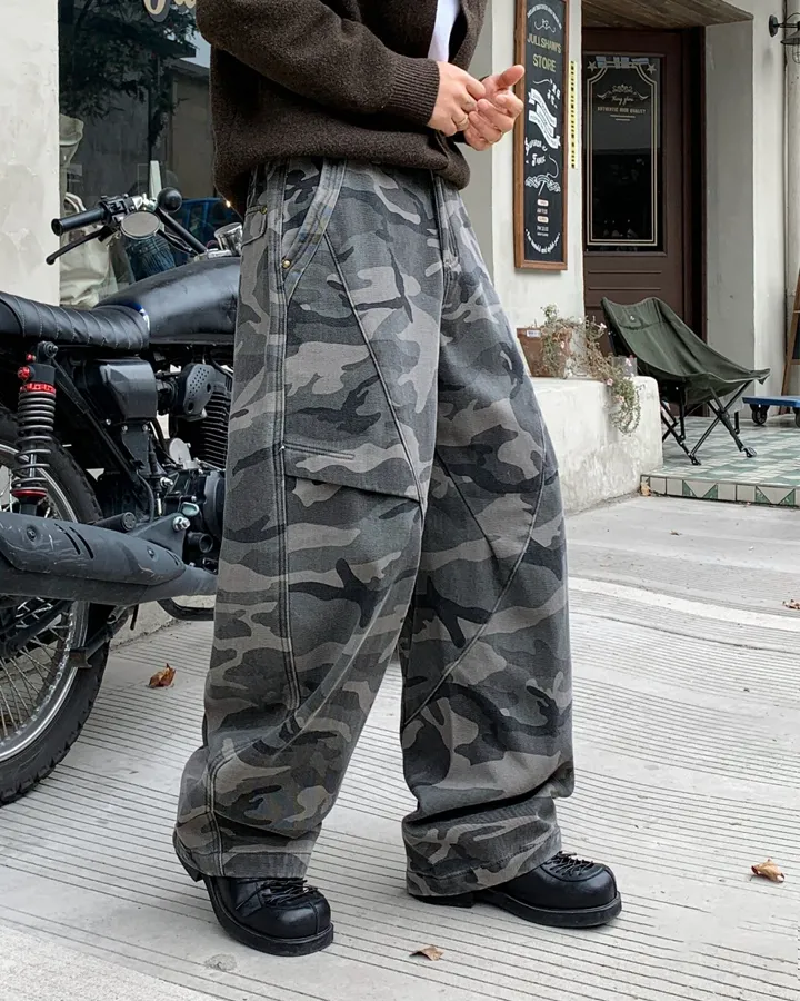 Camo Loose-Fit Cargo Pants with Fleece Lining sold by KIIKIO product image thumbnail 4
