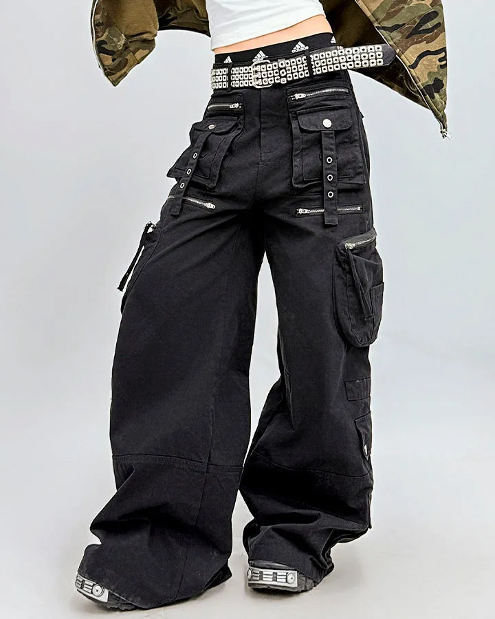 American Workwear Multi-Pocket Denim Pants sold by KIIKIO product image thumbnail 3