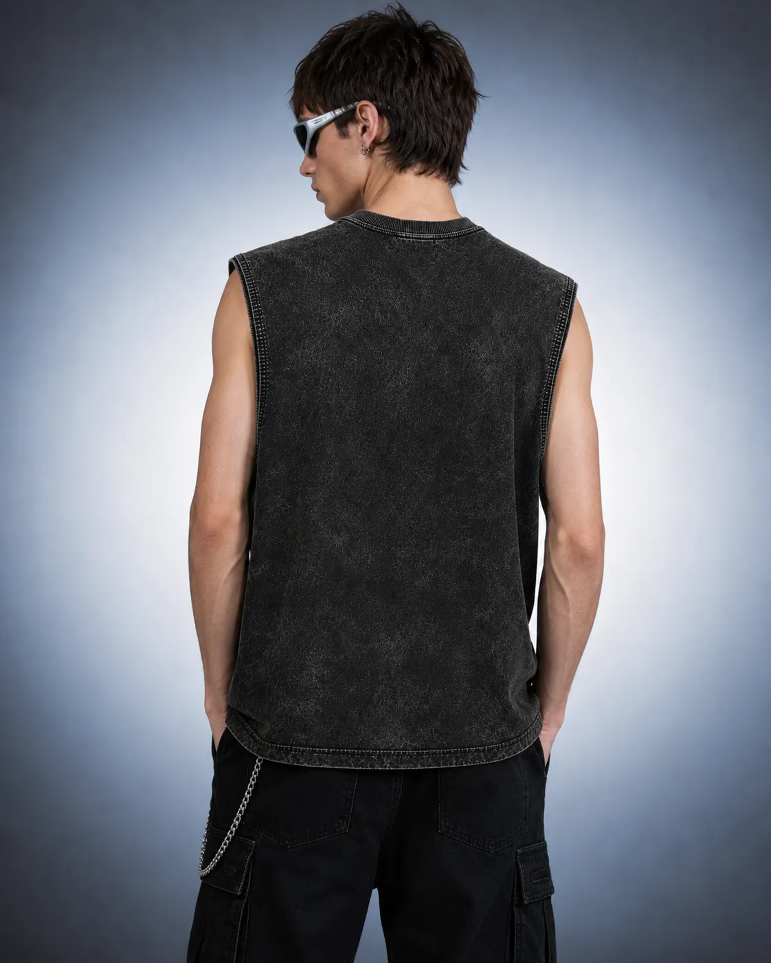 KIIKIO Retro Frayed Sleeveless Vest sold by KIIKIO product image thumbnail 5
