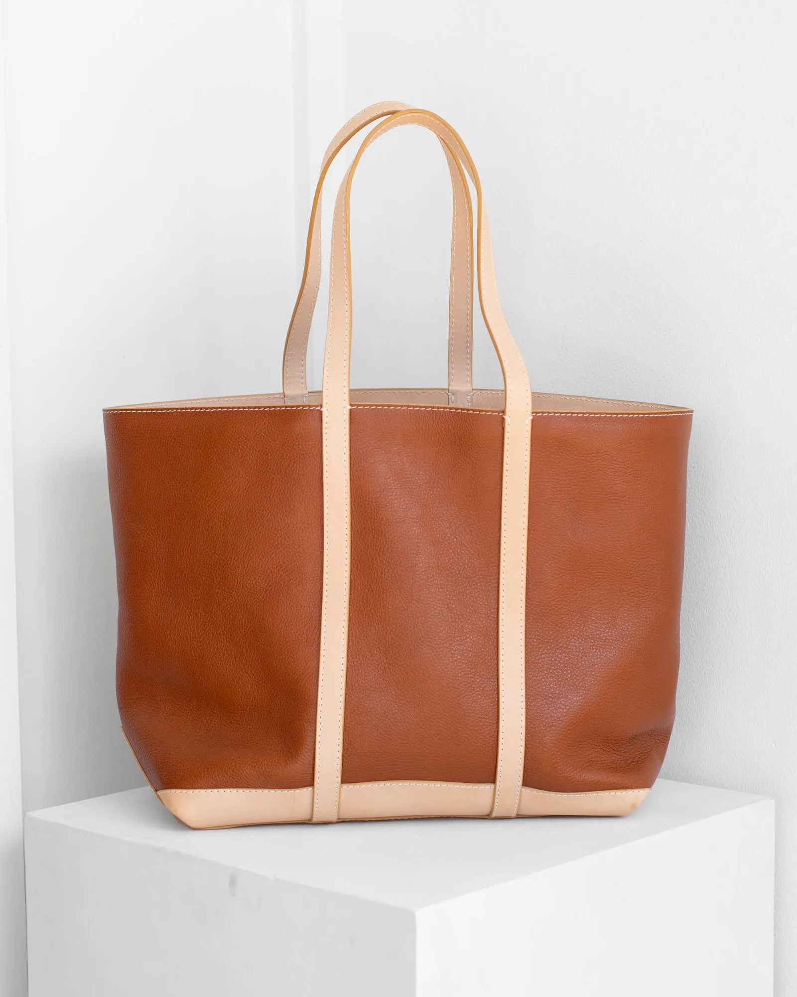 Lindquist - Chelito Tote in Leather Brown sold by Mary MacGill product image thumbnail 2