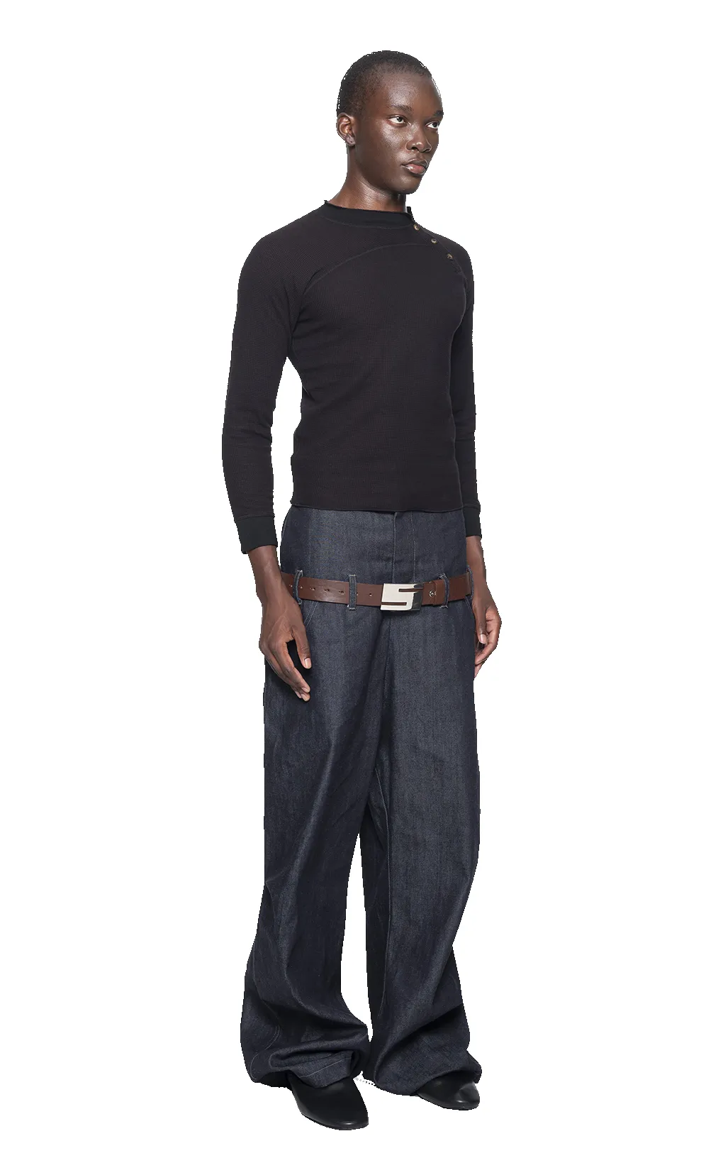 TWISTED HENLEY IN BLACK sold by Spencer Badu product image thumbnail 4