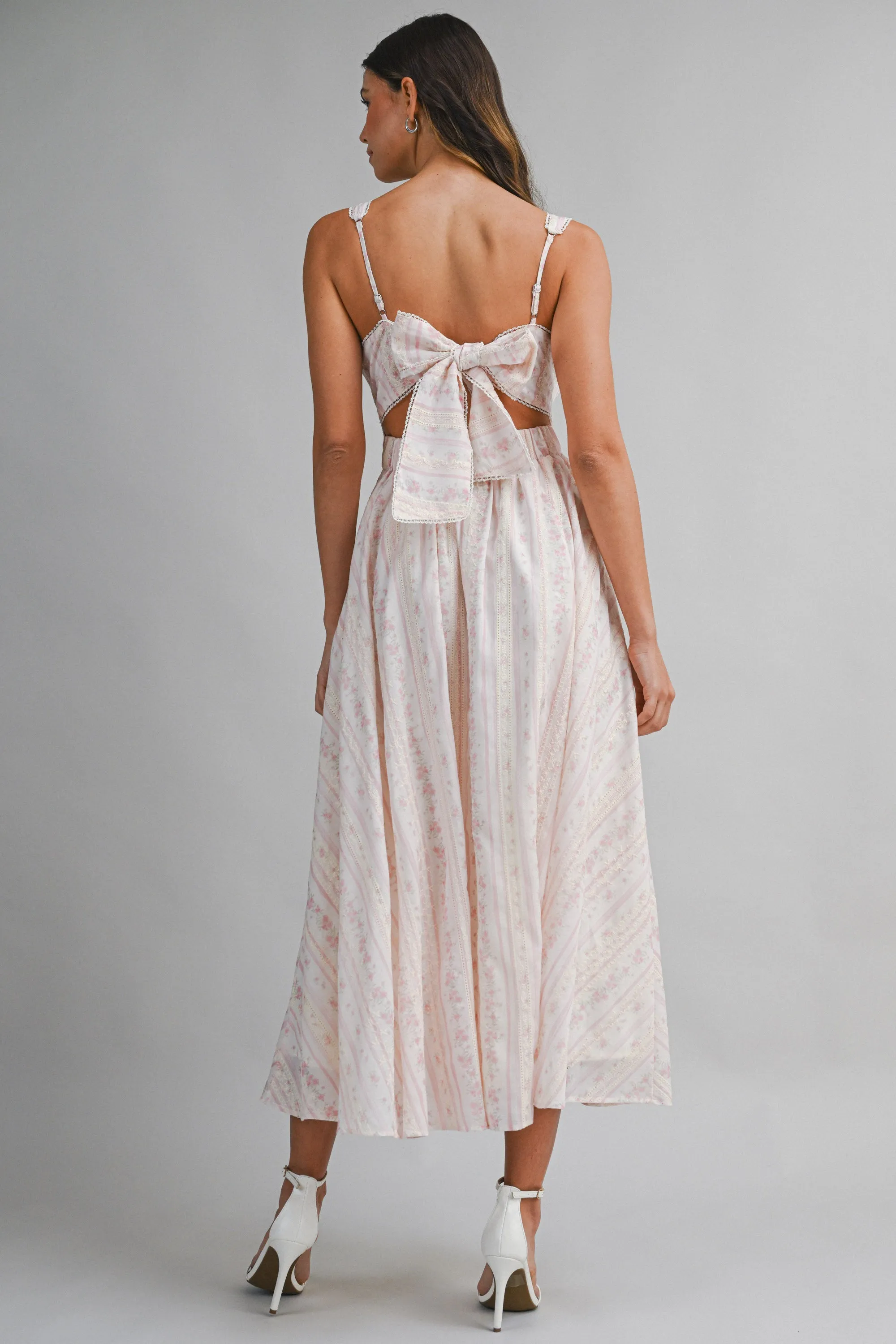 The Delilah Garden Midi Dress sold by Brightside Boutique product image thumbnail 4