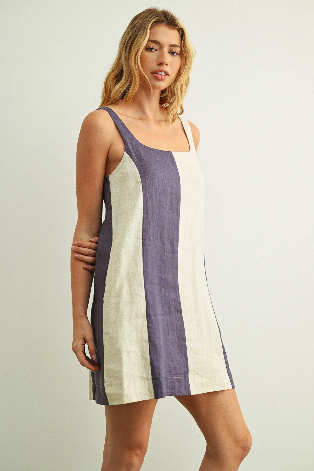 Coastal Contrast Linen Mini Dress sold by Brightside Boutique product image thumbnail 2