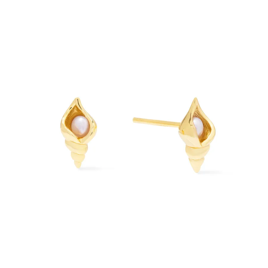 Seashell Pearl Gold Stud Earrings sold by Wanderlust and Co product image thumbnail 4