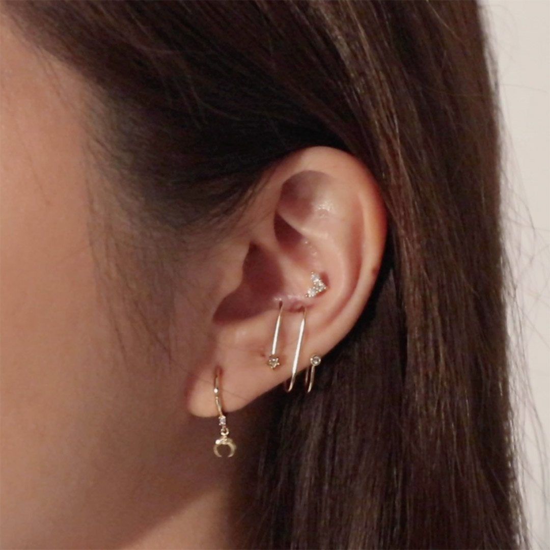 V Diamante Gold Flat Back Earring sold by Wanderlust and Co product image thumbnail 3