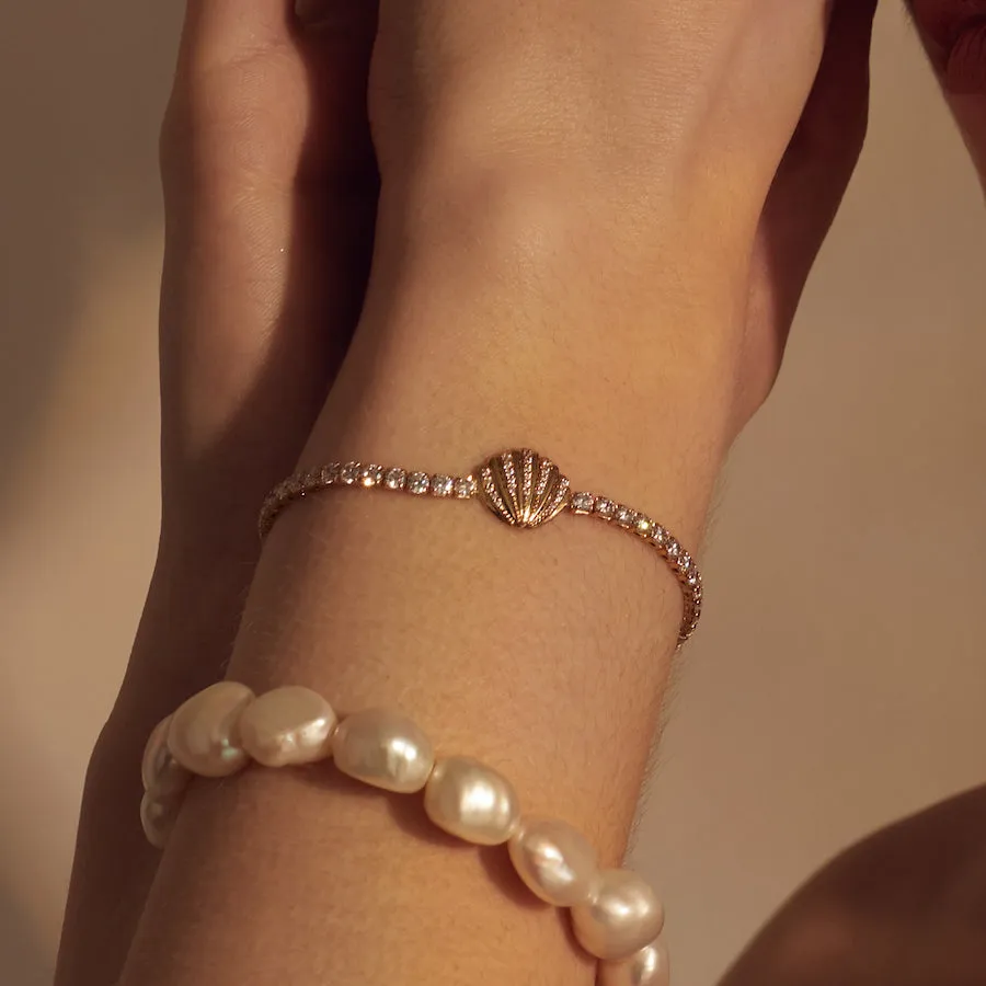 Sundaze Shell 14K Gold Vermeil Bracelet sold by Wanderlust and Co