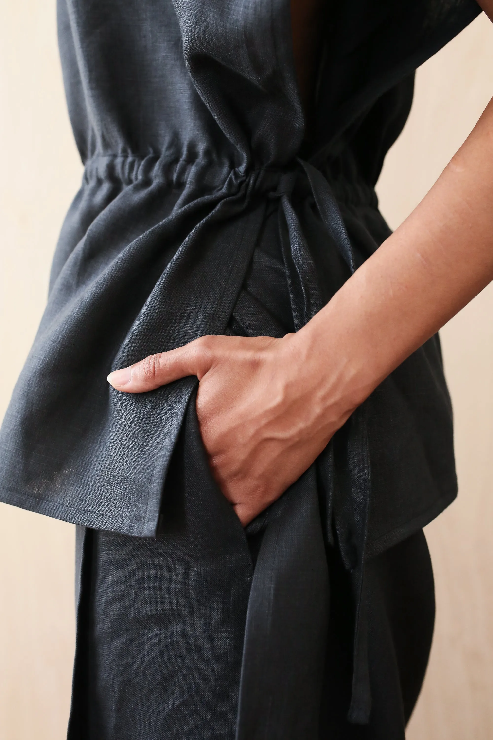 Black Linnen Wideleg Trousers sold by Monkind product image thumbnail 4
