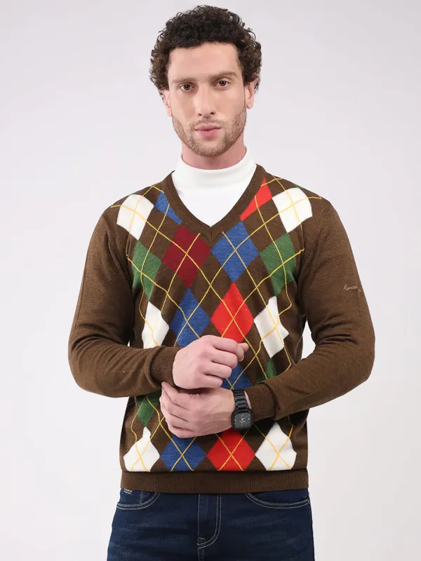Men Brown Self Design V Neck Full Sleeve Pullover made by Monte Carlo