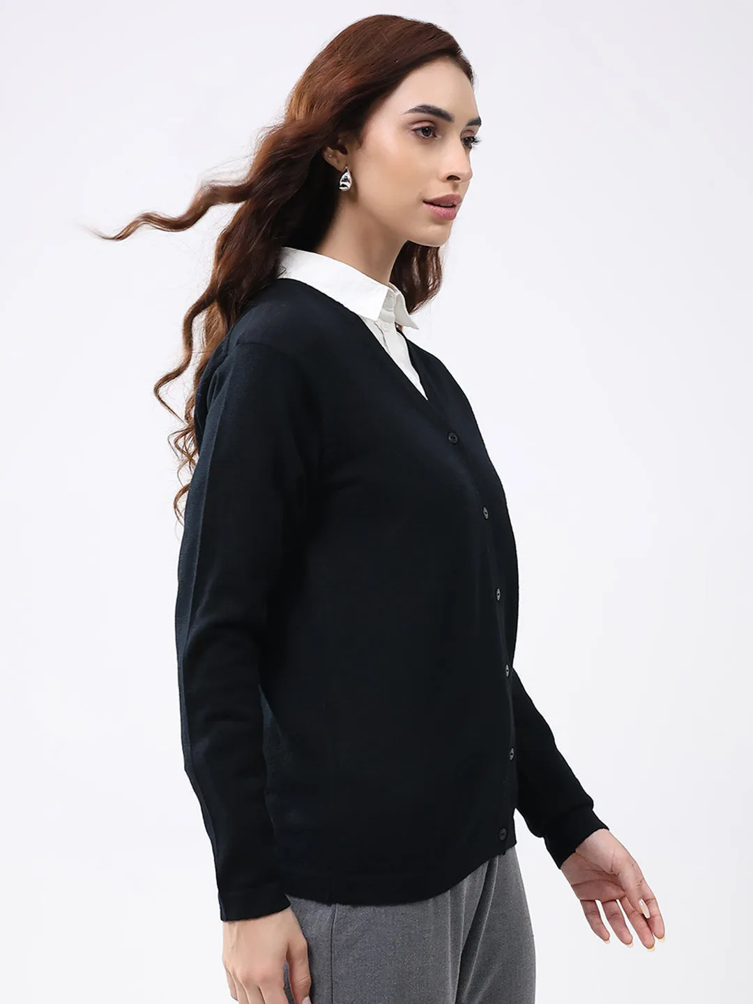 Luxuria Women Black Solid V Neck Full Sleeve Cardigan sold by Monte Carlo product image thumbnail 4