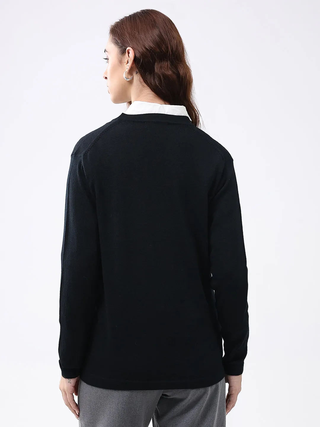 Luxuria Women Black Solid V Neck Full Sleeve Cardigan sold by Monte Carlo product image thumbnail 5