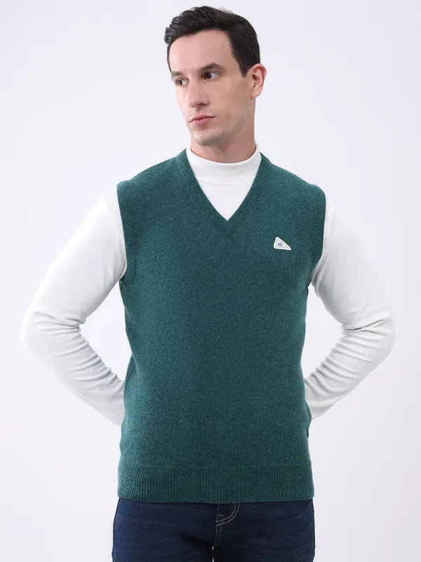 Men Green Solid V Neck Sleeveless Sweater made by Monte Carlo