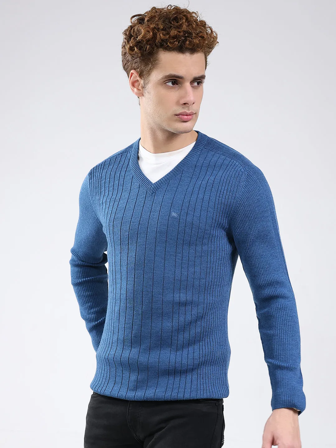 Men Blue Solid V Neck Full Sleeve Pullover sold by Monte Carlo product image thumbnail 3