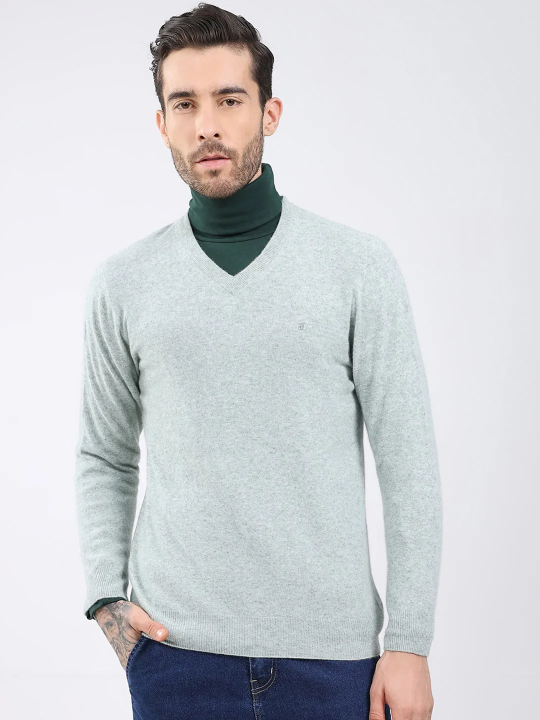Luxuria Men Green Solid V Neck Full Sleeve Pullover sold by Monte Carlo