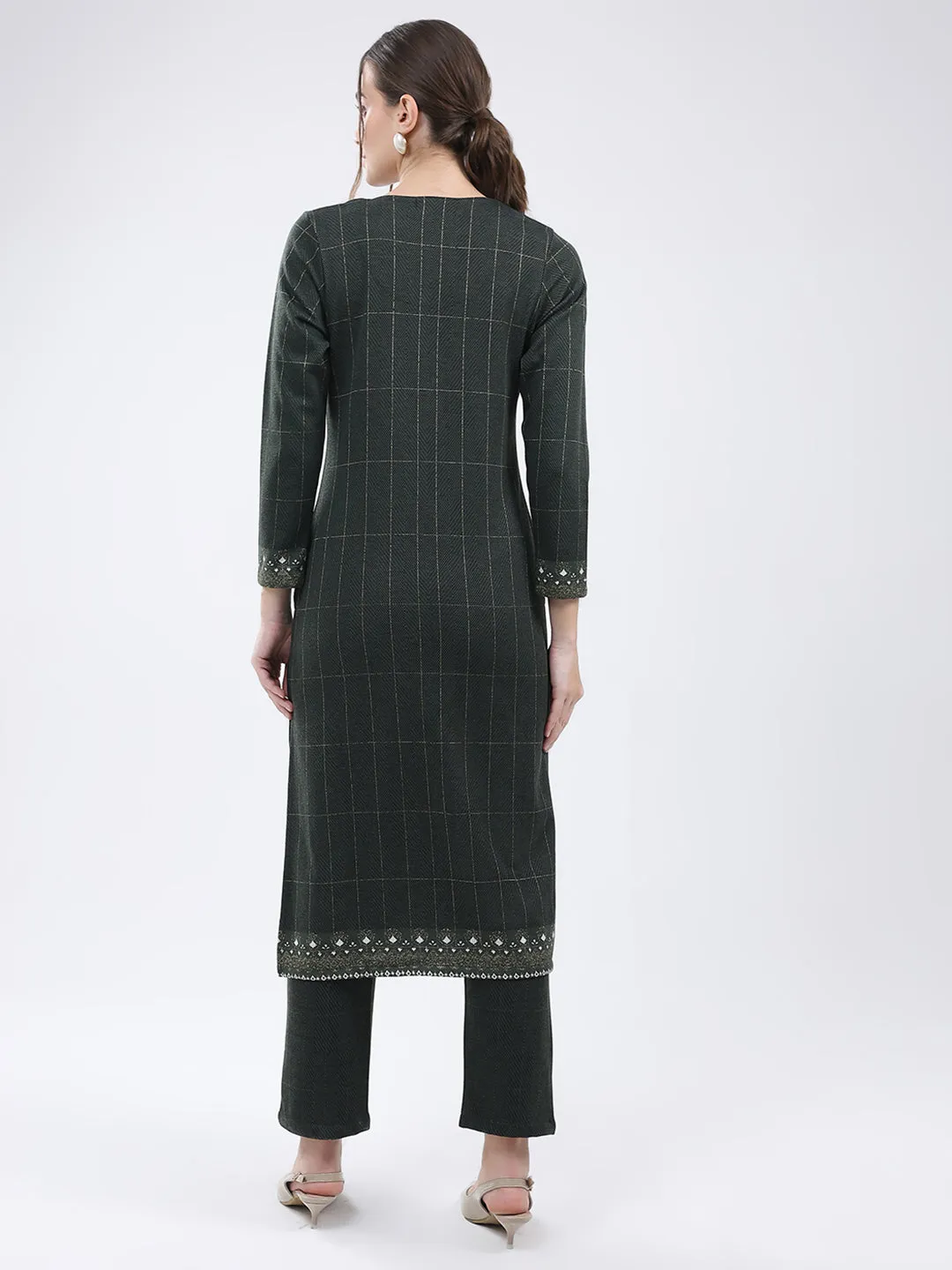 Women Green Self Design Round Neck Full Sleeve Kurti Set for Winter sold by Monte Carlo product image thumbnail 5