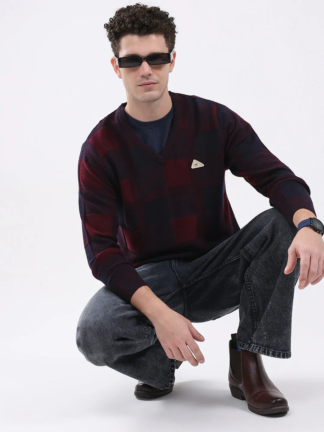 Men Maroon & Navy Blue Self Design V Neck Full Sleeve Pullover sold by Monte Carlo product image thumbnail 2