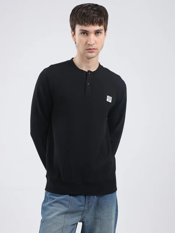 Rock.it Men Black Solid Round Neck Full Sleeve Winter T-Shirt made by Monte Carlo