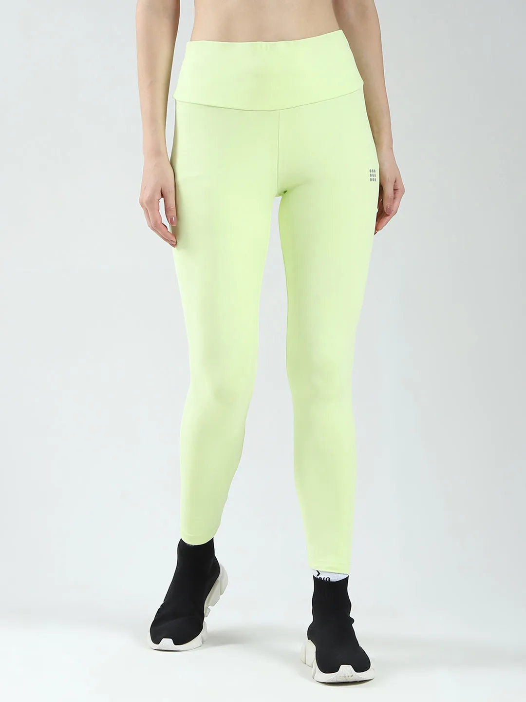Rock.it Women Green Solid Regular Fit Legging sold by Monte Carlo