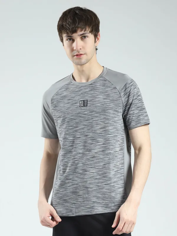 Rock.it Men Grey Solid Round Neck Half Sleeve T-Shirt sold by Monte Carlo