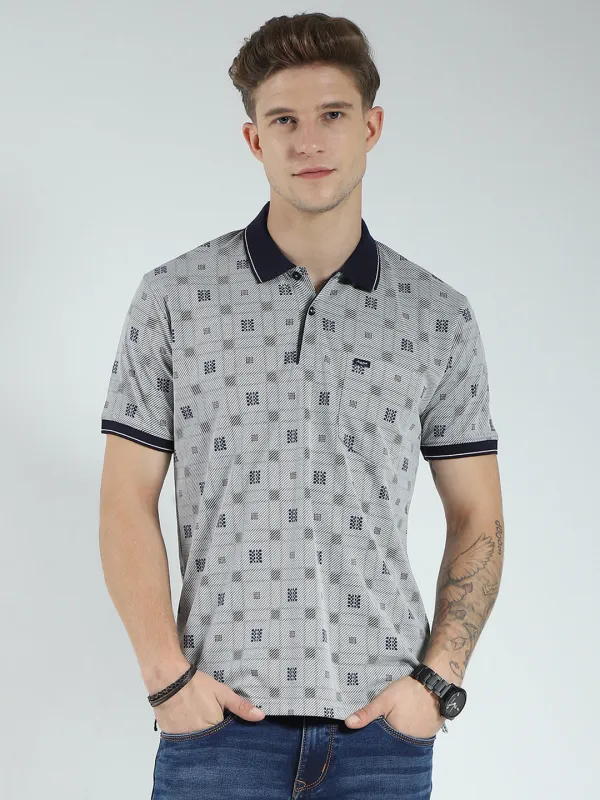 Men Grey Printed Collar Half Sleeve T-Shirt made by Monte Carlo
