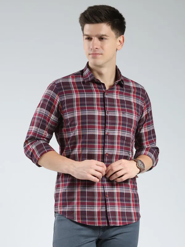 Men Red Check Collar Full Sleeve Shirt sold by Monte Carlo