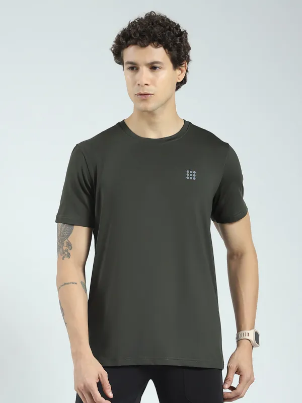 Rock.it Men Olive Solid Round Neck Half Sleeve T-Shirt made by Monte Carlo