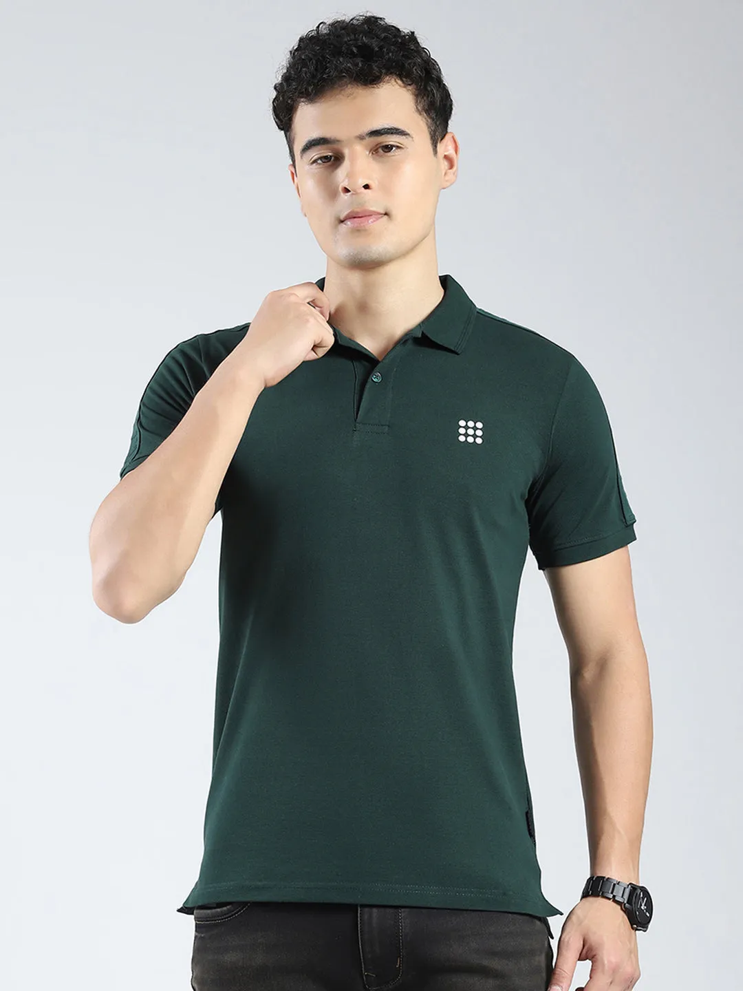 Rock.it Men Green Solid Collar Half Sleeve T-Shirt sold by Monte Carlo