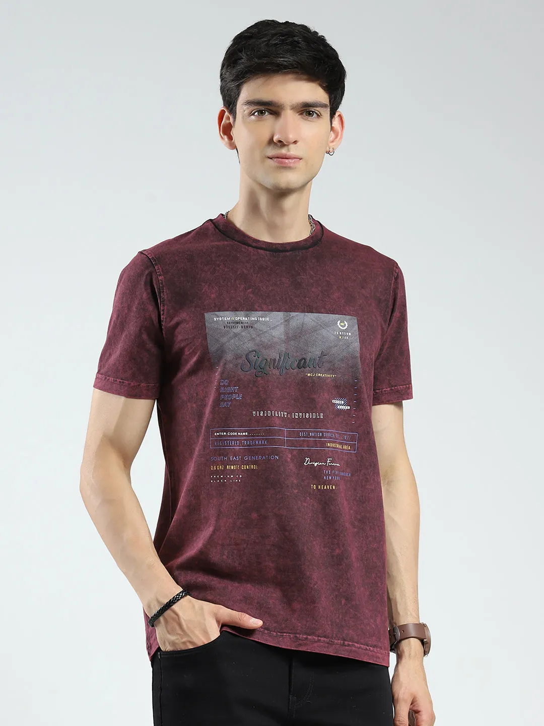 Men Maroon Printed Round Neck Half Sleeve T-Shirt sold by Monte Carlo