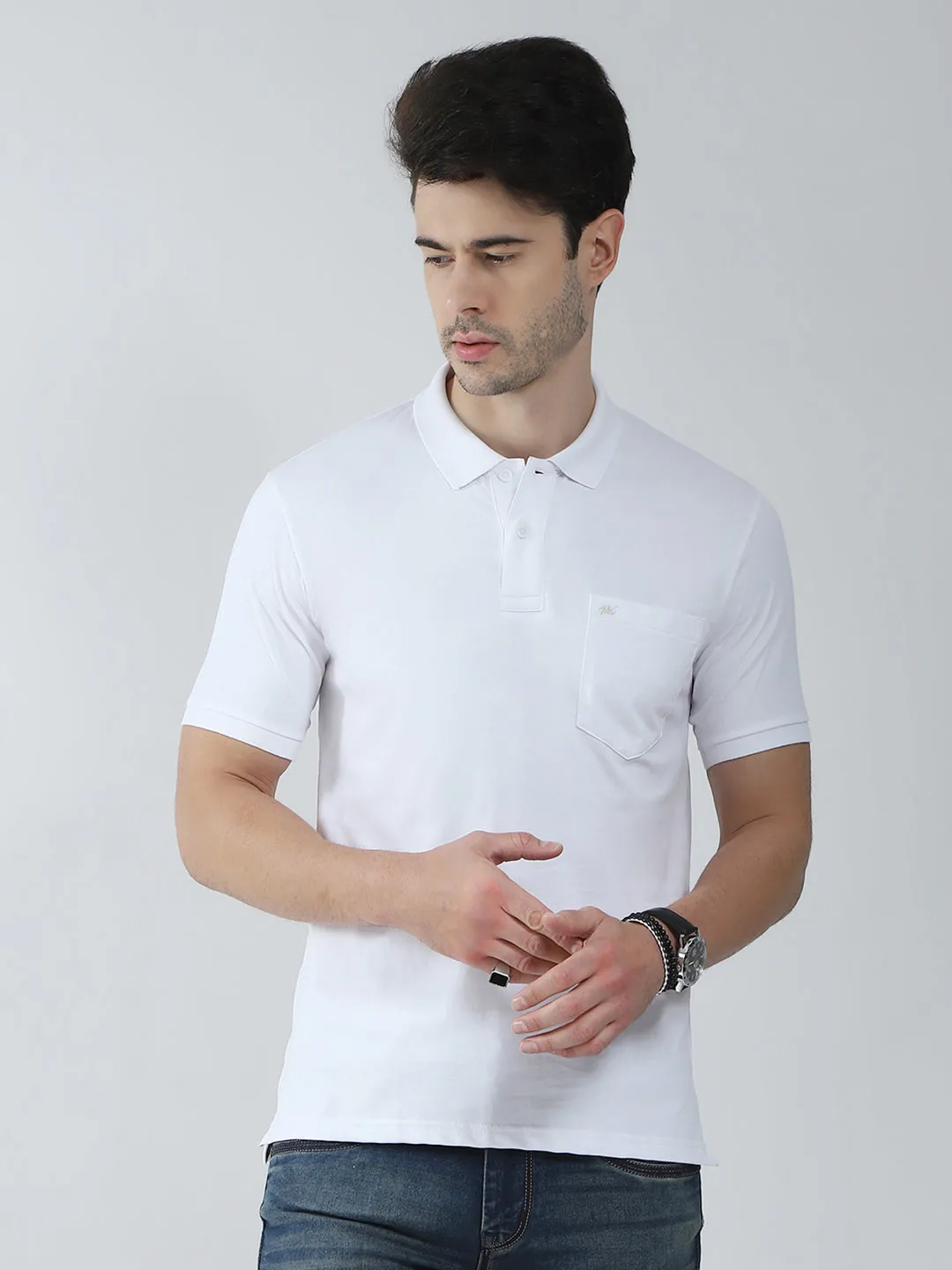 Men White Solid Collar Half Sleeve T-Shirt sold by Monte Carlo