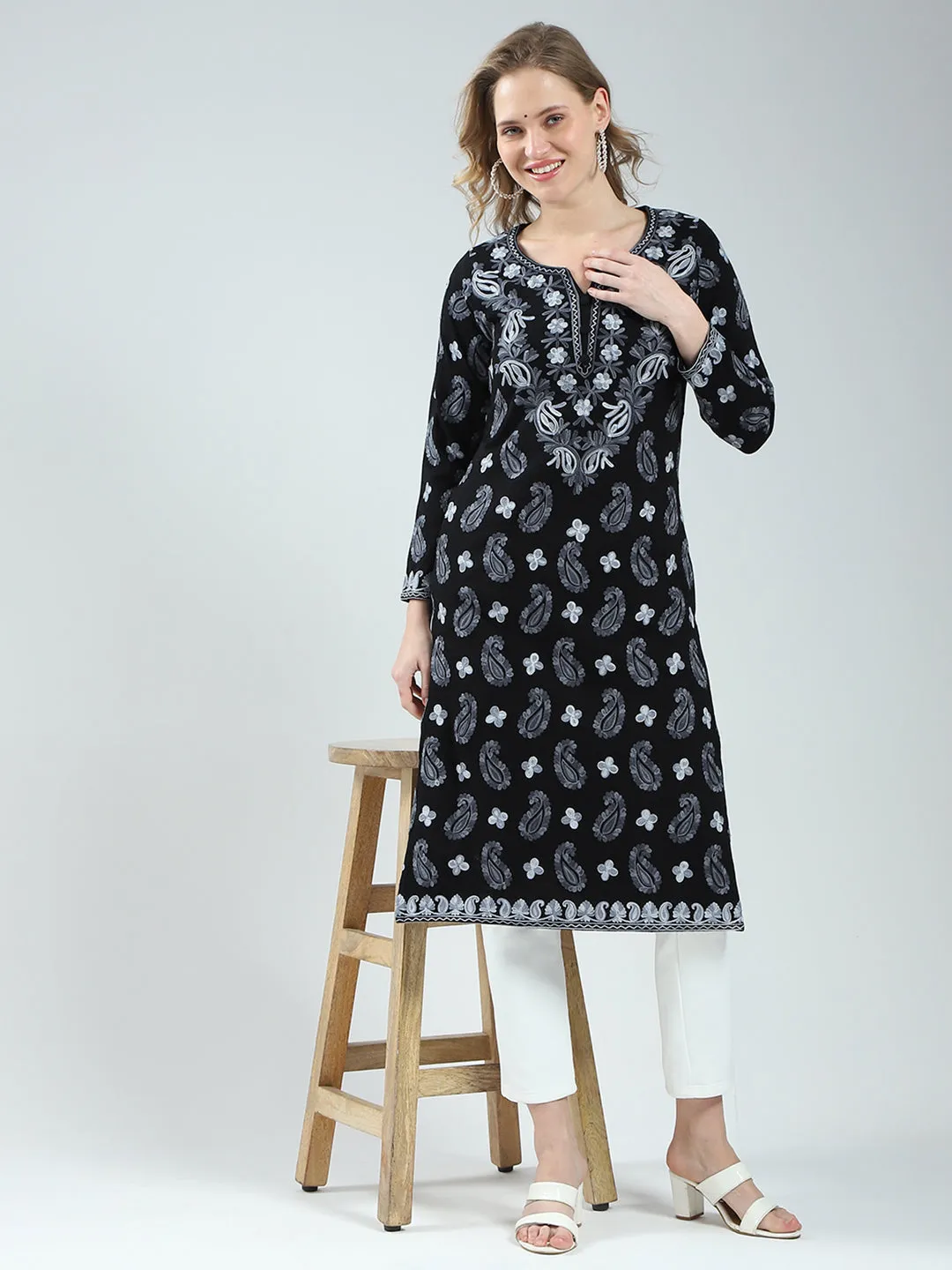 Women Black Printed V Neck Full Sleeve Winter Kurti sold by Monte Carlo product image thumbnail 2