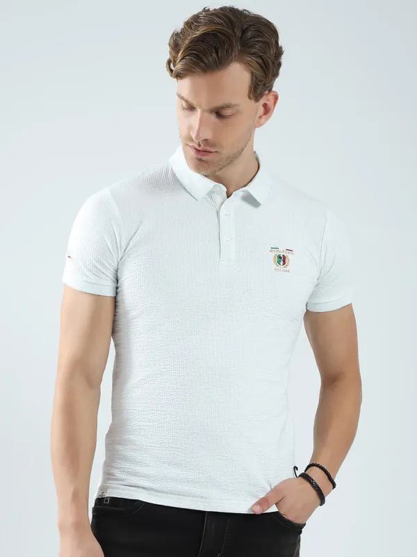 Men White Solid Collar Half Sleeve T-Shirt made by Monte Carlo