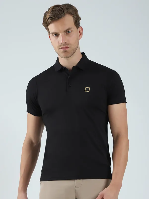 Men Black Solid Collar Half Sleeve T-Shirt made by Monte Carlo
