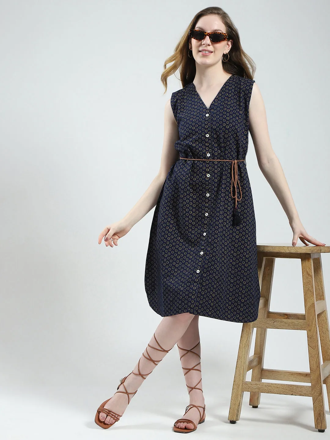 Women Navy Blue Printed V Neck Sleeveless Tunic sold by Monte Carlo product image thumbnail 2
