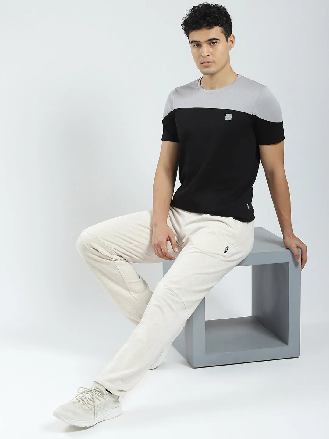 Rock.it Men Black Solid Round Neck Half Sleeve T-Shirt sold by Monte Carlo product image thumbnail 2