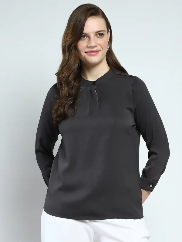 Women Grey Solid Front Open Full Sleeve Top sold by Monte Carlo