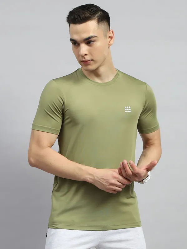 Rock.it Men Olive Solid Round Neck Half Sleeve T-Shirt made by Monte Carlo