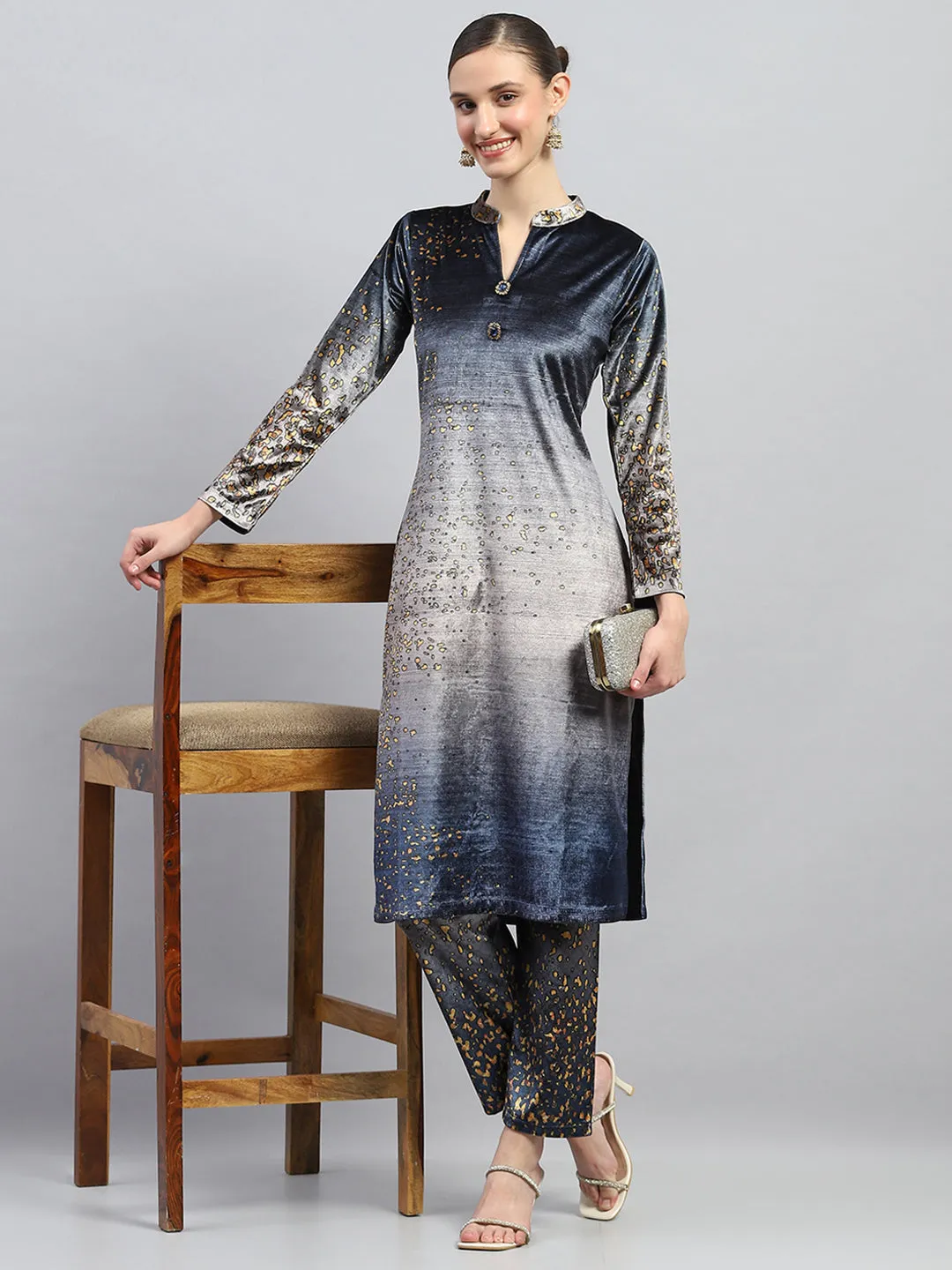 Women Blue Printed Round Neck Full Sleeve Kurti Set sold by Monte Carlo product image thumbnail 2