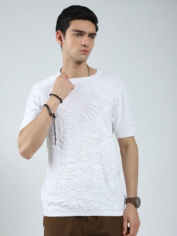 Men White Self Design Round Neck Half Sleeve T-Shirt made by Monte Carlo