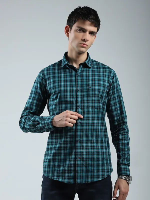 Men Green Check Collar Full Sleeve Shirt sold by Monte Carlo