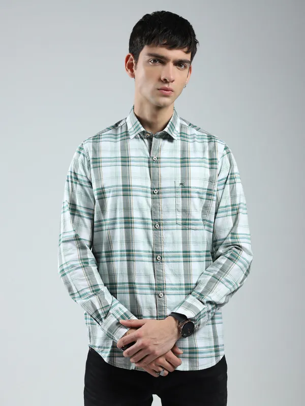 Men Green Check Collar Full Sleeve Shirt sold by Monte Carlo