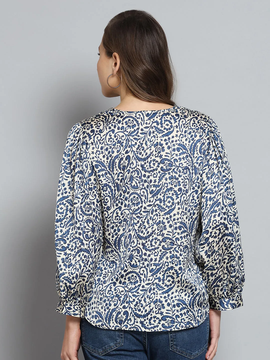Women Blue Printed V Neck Full Sleeve Top sold by Monte Carlo product image thumbnail 5