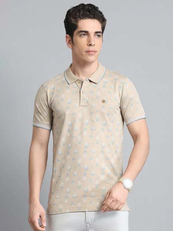 Men Beige Printed Collar Half Sleeve T-Shirt made by Monte Carlo