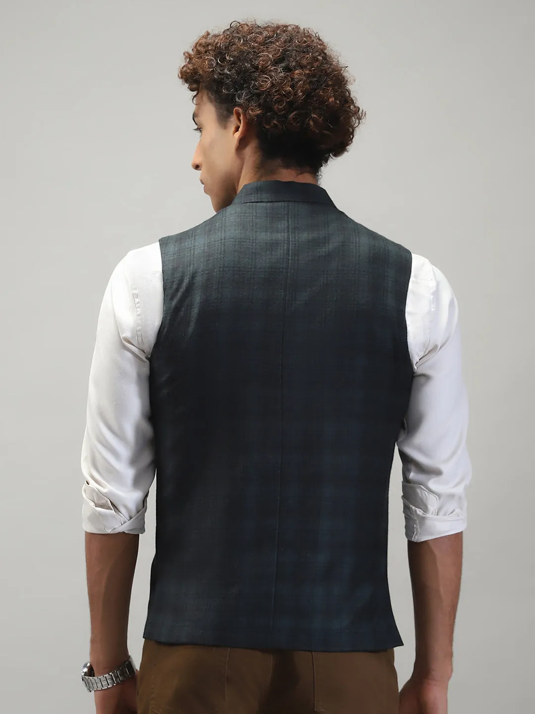 Men Green Solid Band Collar Sleeveless Nehru Jacket sold by Monte Carlo product image thumbnail 5