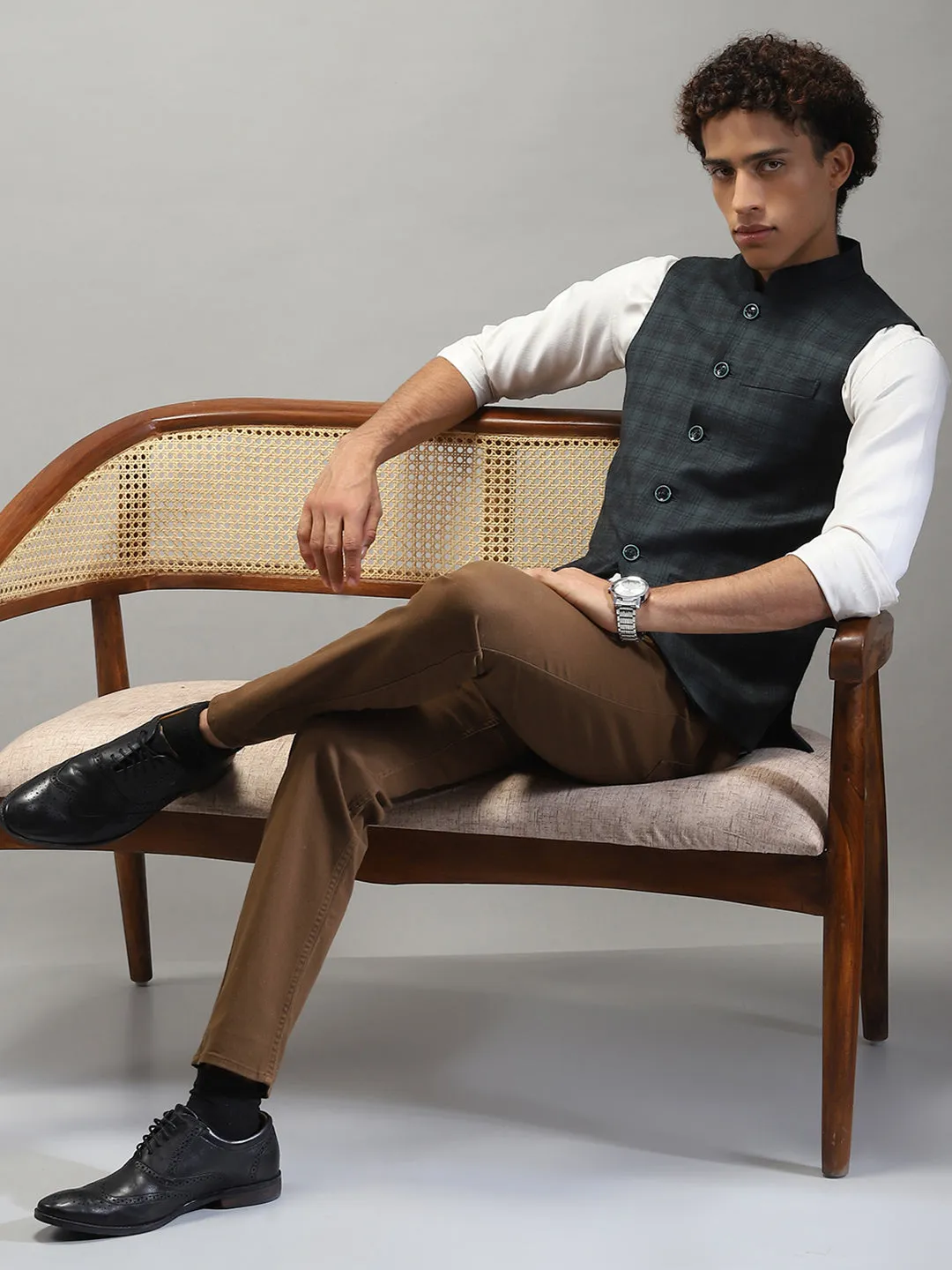 Men Green Solid Band Collar Sleeveless Nehru Jacket sold by Monte Carlo product image thumbnail 2