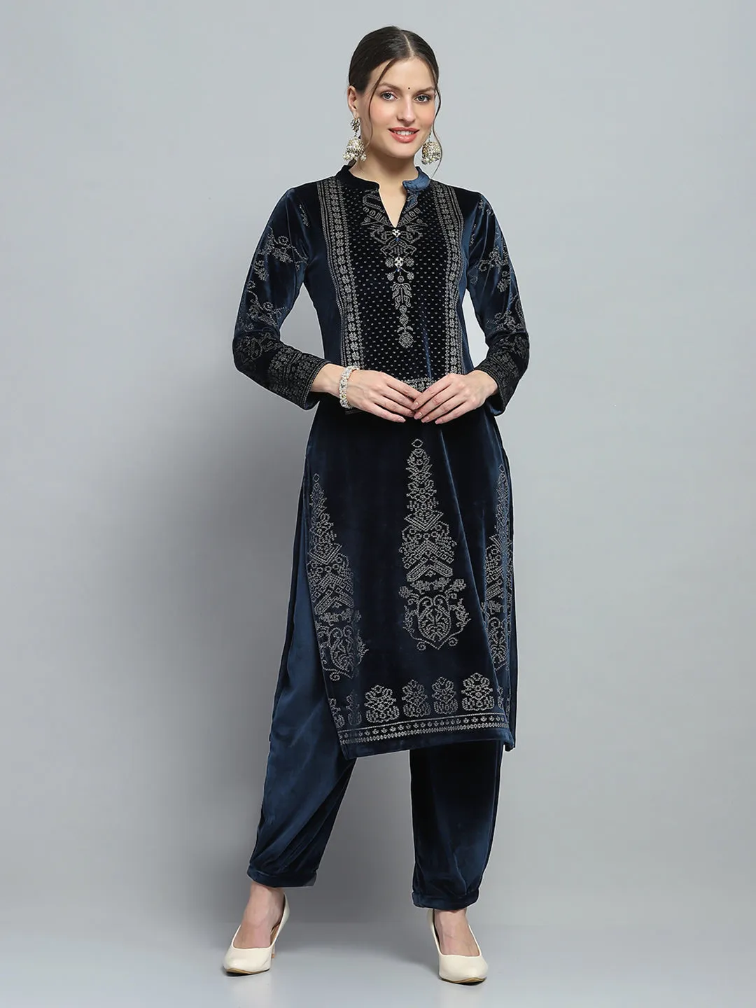 Women Navy Blue Self Design Round Neck Full Sleeve Kurti Set for Winter sold by Monte Carlo
